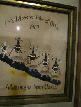 Ритуальный танец апачей в форте Силл, 1969 год