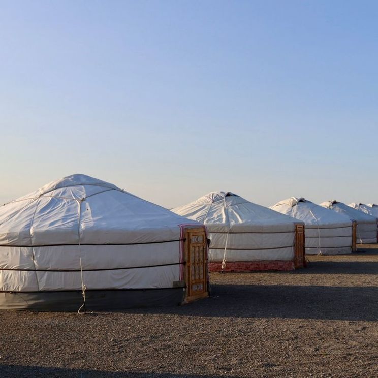 Отели 3*, Юрты