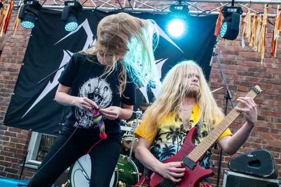 Чемпионат мира по вязанию под музыку хэви-метал