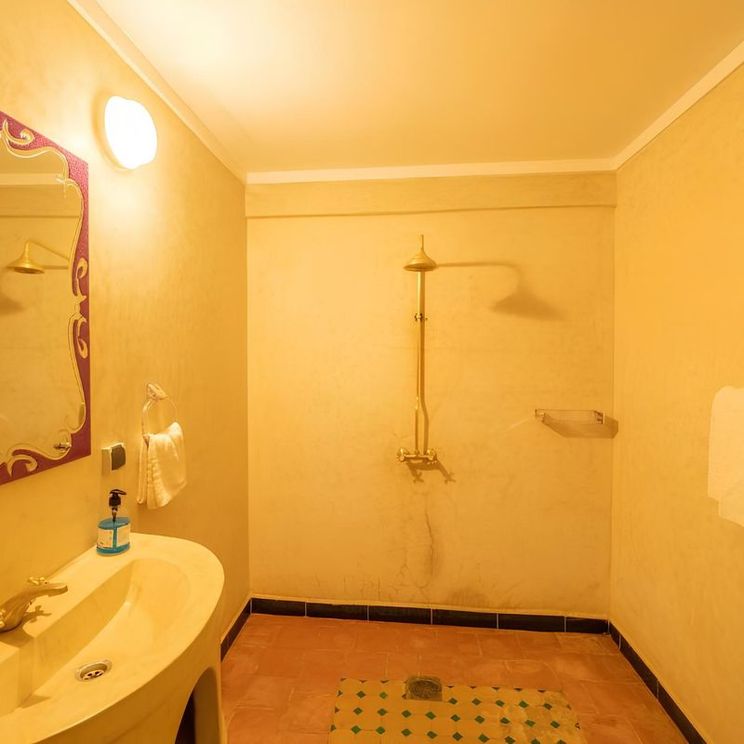 Отели 3*, Отели 4*, Апартаменты