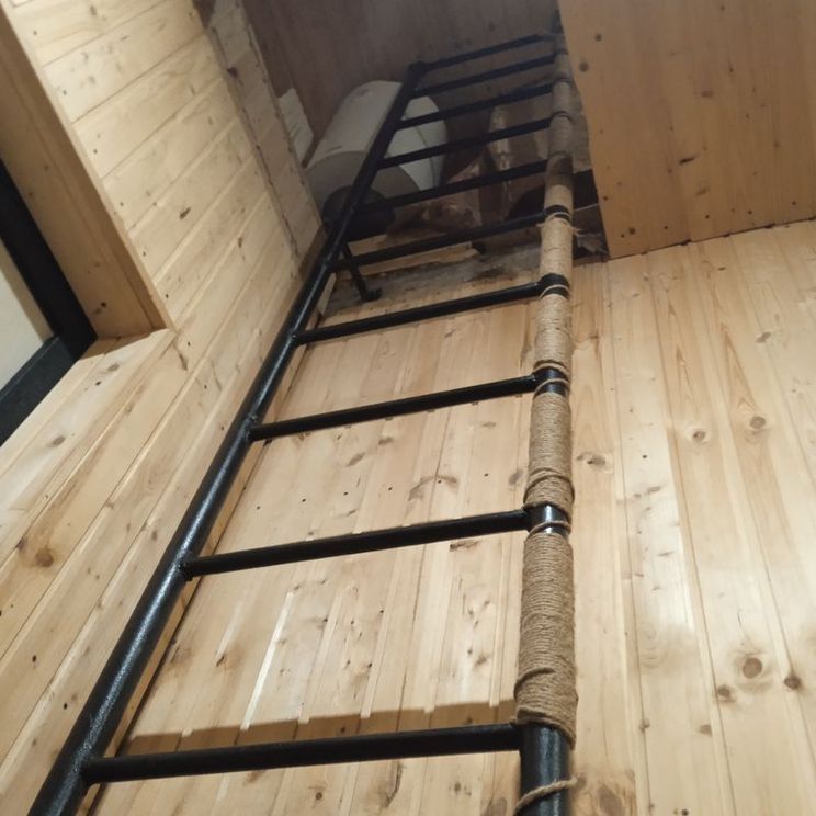 Хостелы, Палатки