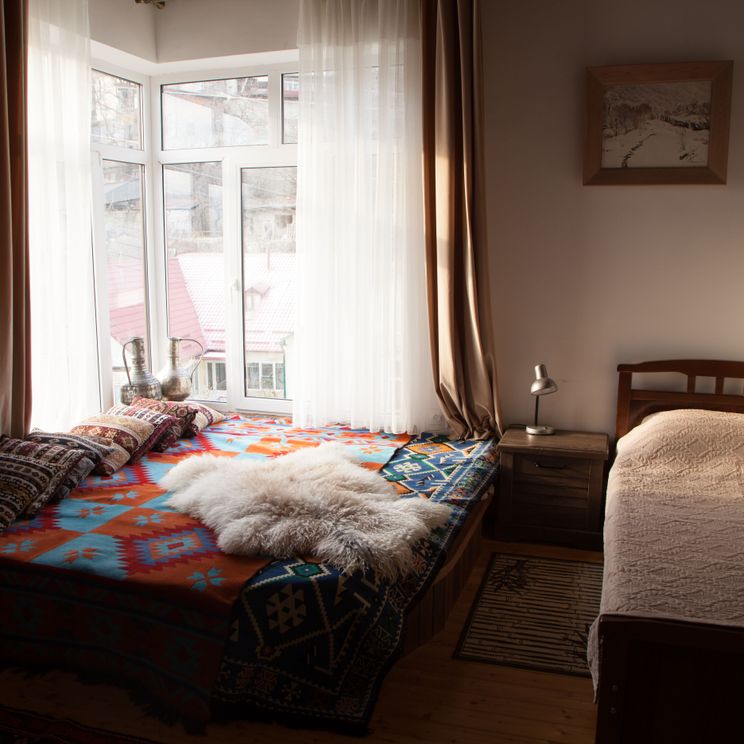 Гостевые домики, Tourist base