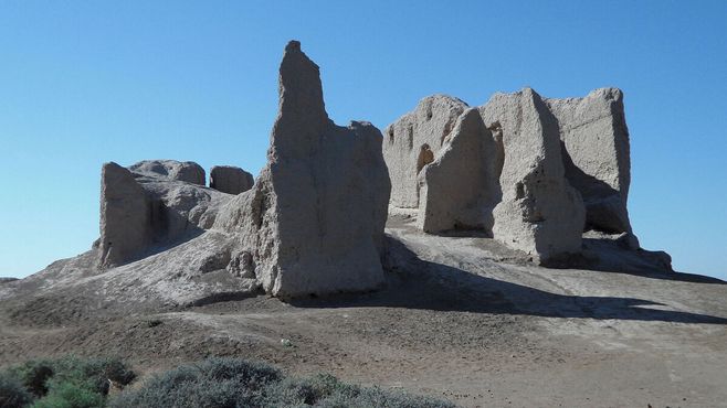 Руины крепости Малая Кыз-Кала