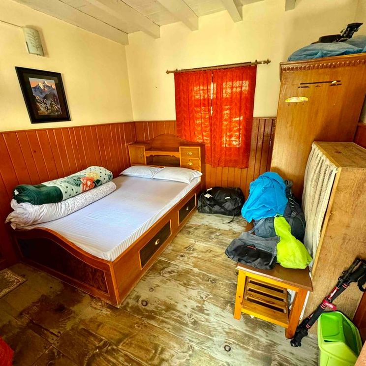 Отели 1-2*, Гостевые домики, Отели 3*, Лоджи