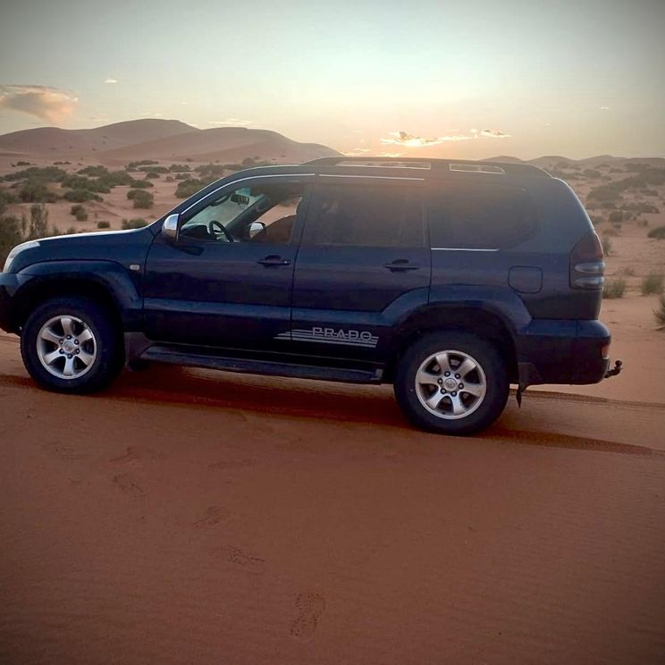 Отели 4*, Палатки