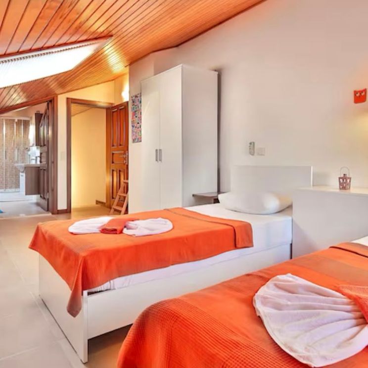 Бутик-отели, Апартаменты, Бунгало