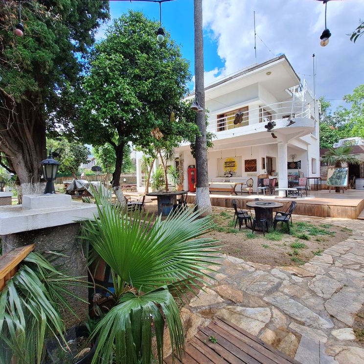 Кемпинги, Апартаменты, Хостелы, Палатки