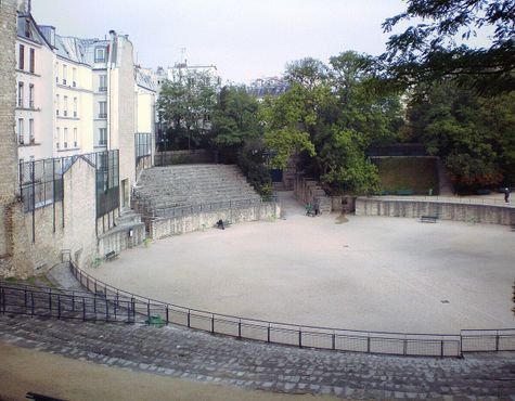 Арены Лютеции