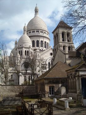Кальвер, старейшее и самое маленькое кладбище Парижа