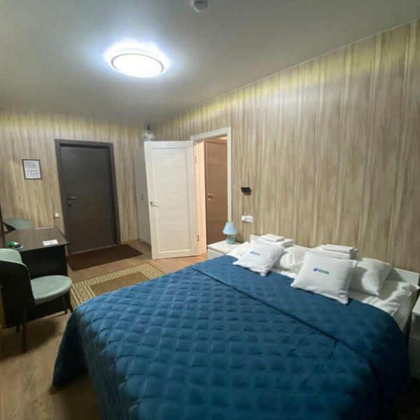 Отели 1-2*, Отели 3*