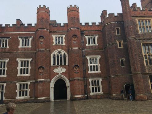 Хэмптон-корт