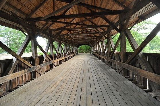 Мост Художника