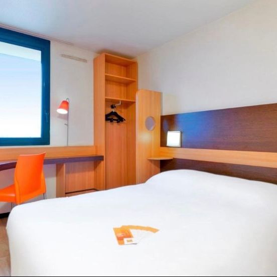 Отели 1-2*, Гостевые домики, Отели 3*, Апартаменты