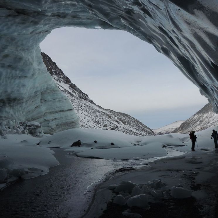 Гостиницы 1-2*, Хижина
