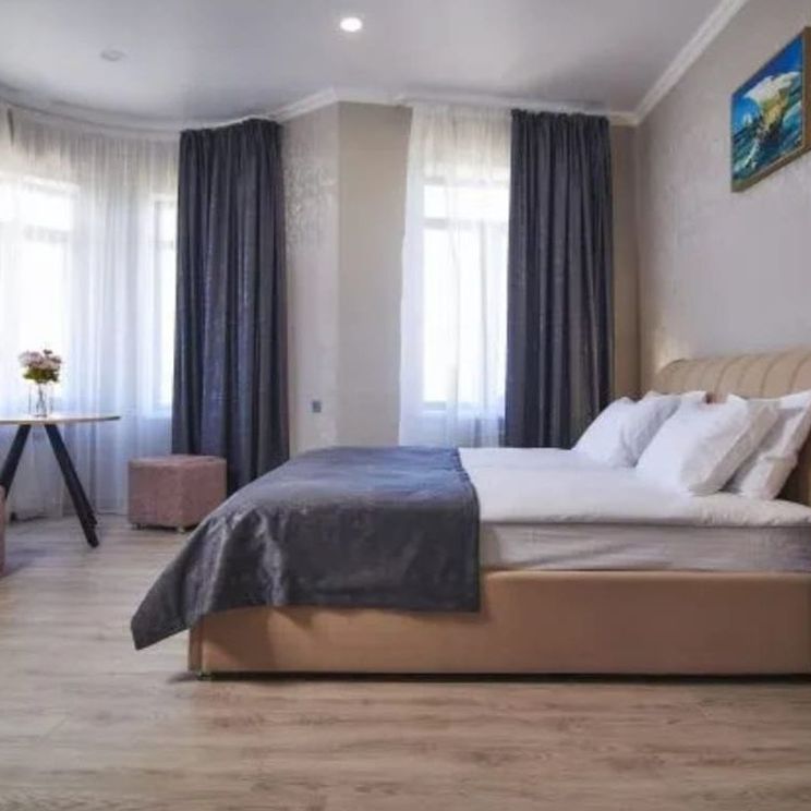 Отели 1-2*, Отели 3*, Бутик-отели, Глэмпинги, Коттеджи