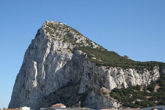Известная Гибралтарская скала