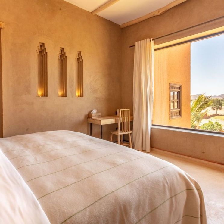 Отели 3*, Отели 4*, Бутик-отели, Палатки