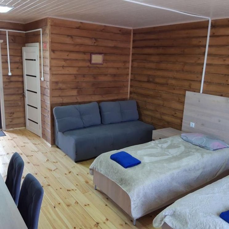 Гостиницы 3*, Tourist base