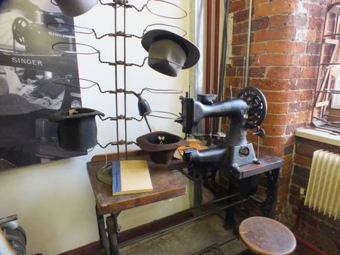 Шляпная фабрика