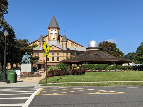 Большая аудитория