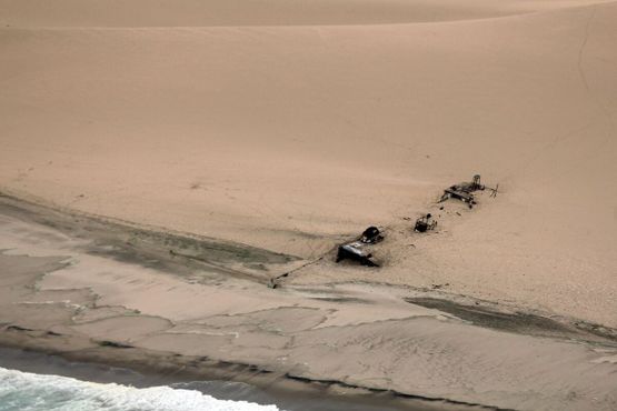 Место кораблекрушения судна «Шауни», 1976 год, Берег Скелетов, Атлантическое побережье Намибии, пустыня Намиб