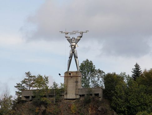 Статуя Прометея, ГЭС Видрару