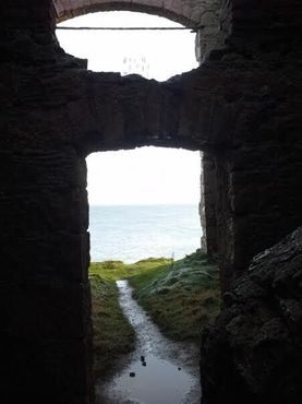 Вид на Северное море с развалин замка