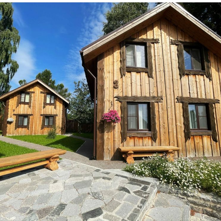 Отели 4*, Коттеджи, Шале