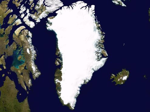 Вид на Гренландский ледяной щит со спутника