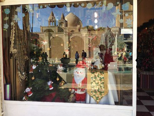 Рождественская инсталляция в Ванкском соборе в Исфахане