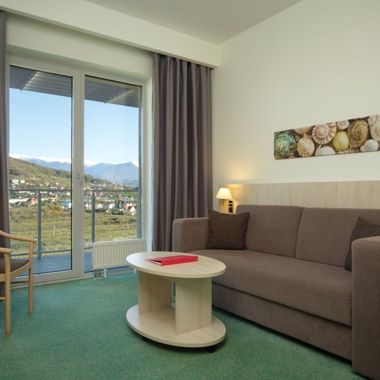 Гостиницы 4*