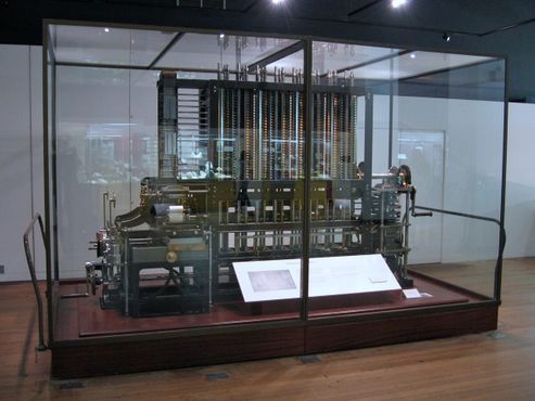 Разностная машина №2 в Лондонском музее науки