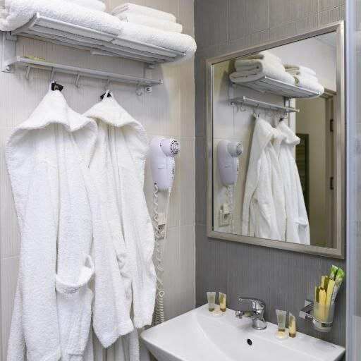 Гостевые домики, Отели 3*, Отели 4*