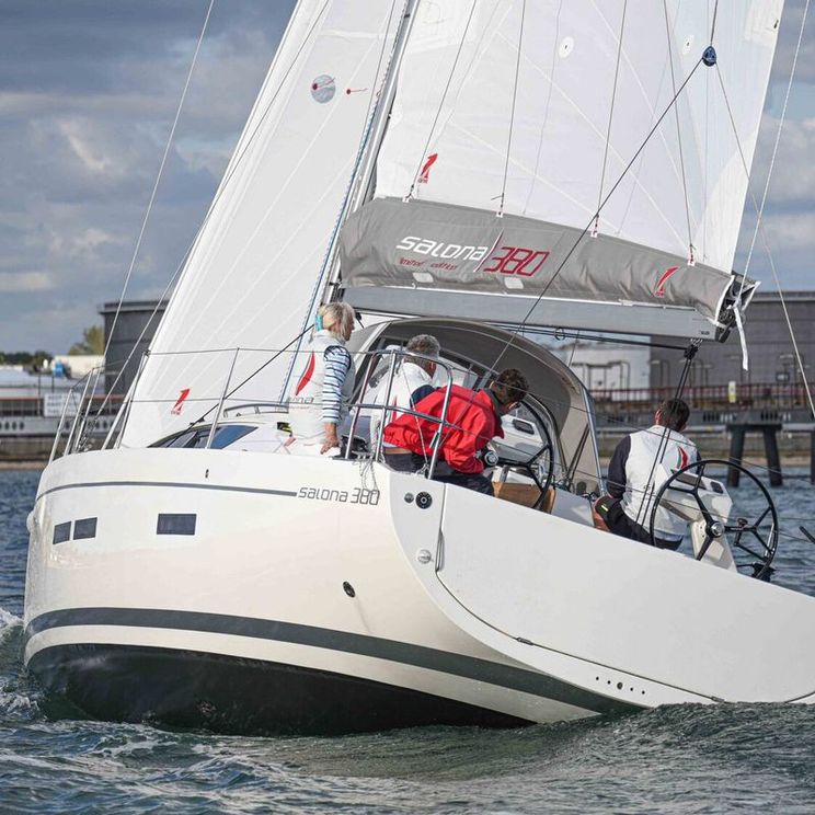 Отели 3*, Отели 4*, Яхты