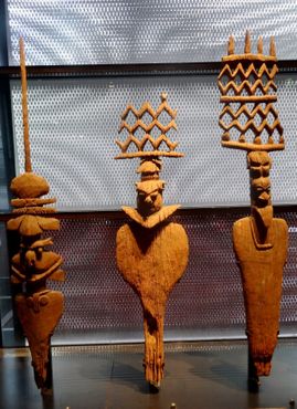 Музей Бранли. Экспонаты из Новой Каледонии 