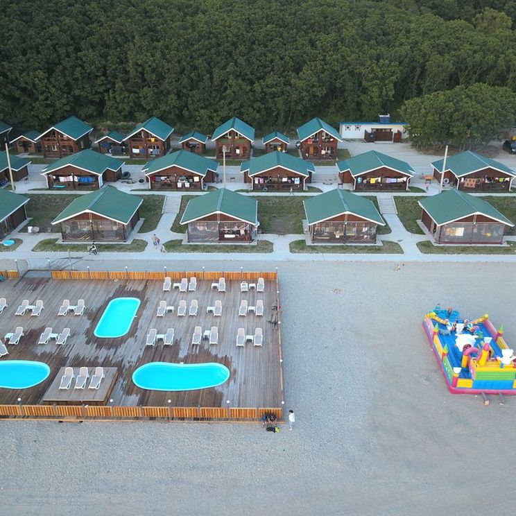 Гостевые домики, Отели 4*, Коттеджи, Мотели