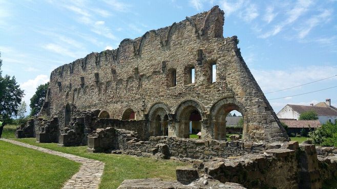 Монастырь Кырца