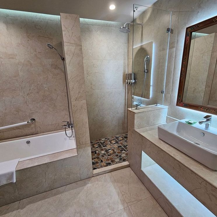 Отели 4*