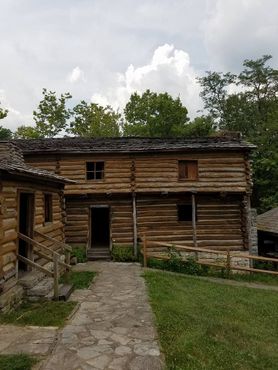 Парк штата «Старый форт Харрод»