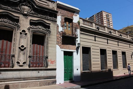 Ла Каза Минима в Буэнос-Айресе, Аргентина