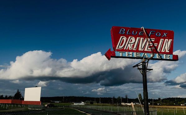 Автокинотеатр «Блу-Фокс»