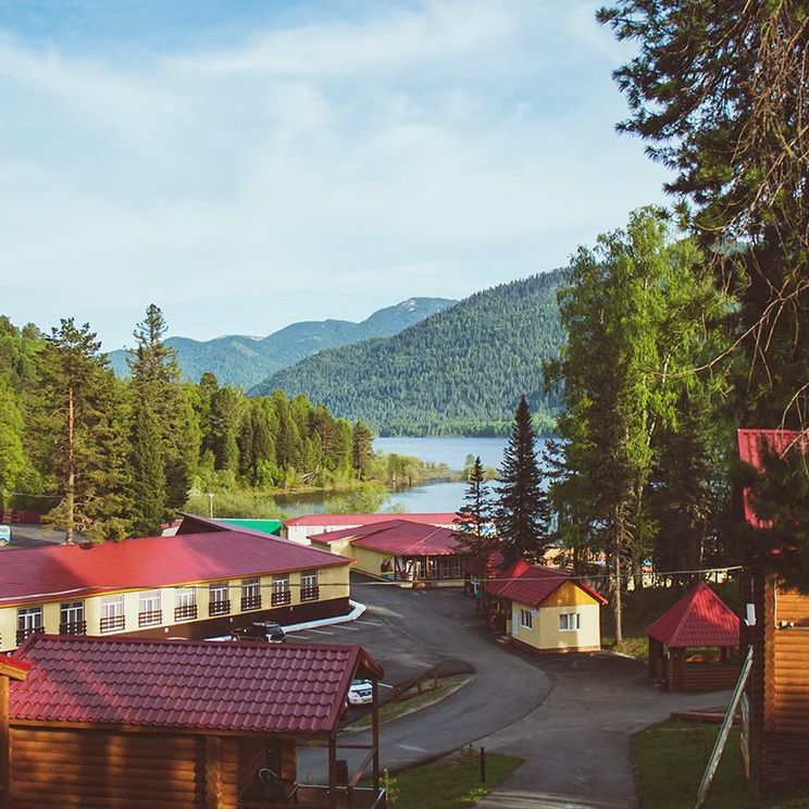 Отели 1-2*, Отели 3*