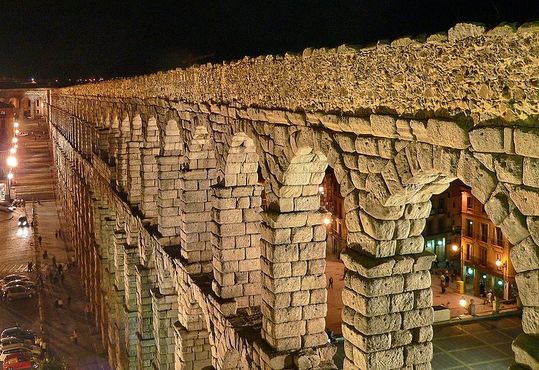 Акведук Сеговии
