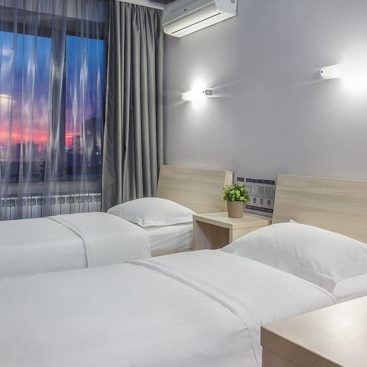 Гостиницы 4*