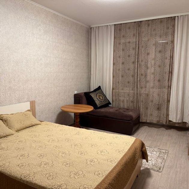 Отели 1-2*, Отели 3*