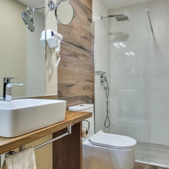 Отели 3*, Отели 4*, Глэмпинги