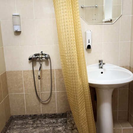 Отели 1-2*, Гостевые домики, Коттеджи