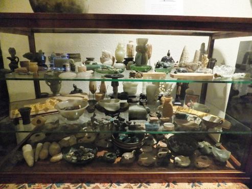 Коллекция антиквариата в музее Фрейда в Лондоне