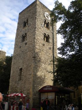 Саксонская башня 