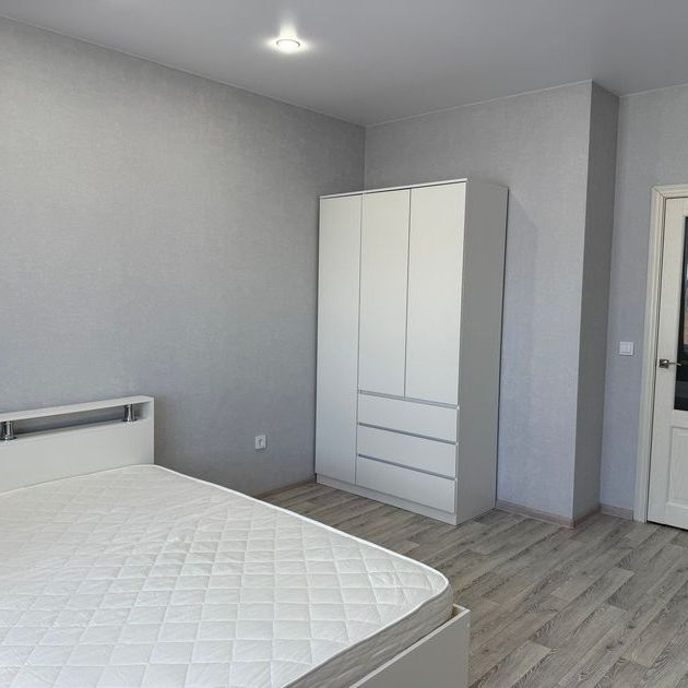 Отели 1-2*, Отели 3*